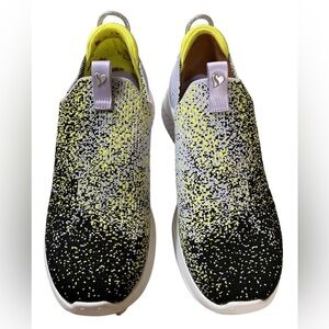 Skechers Unisex-Child Purple Ombré Ultra-Flex Splendid Sneaker SZ 6 RUN BIG